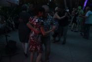 b_150809_083lg