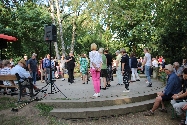 b_190721_056lg